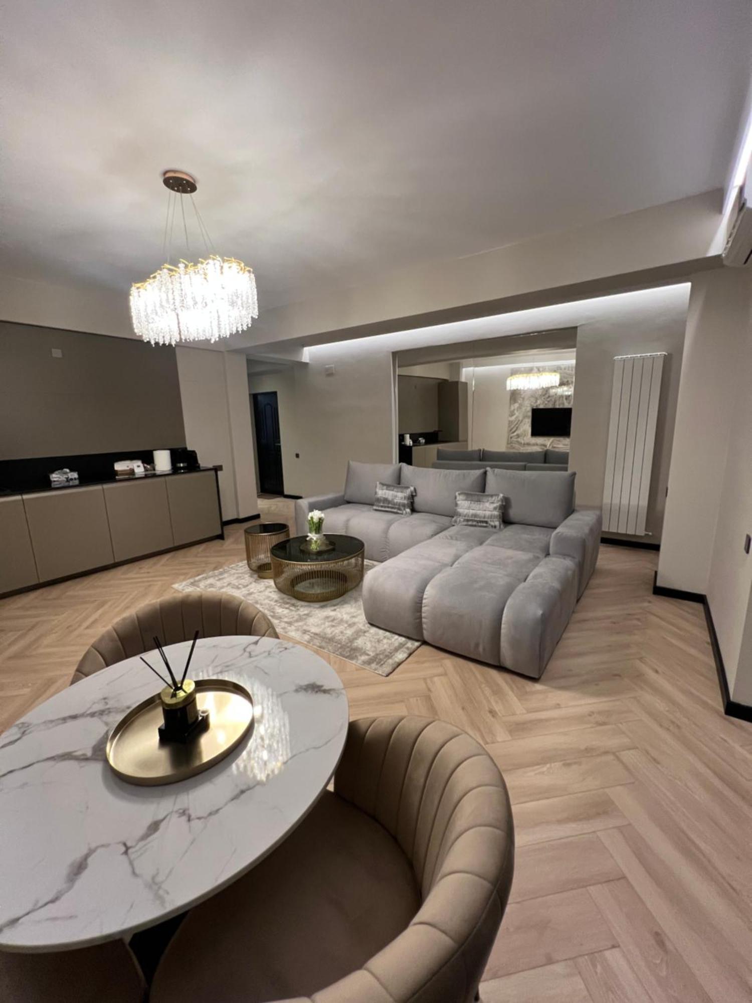 Novapart Akaasia Cluj-Napoca Luaran gambar